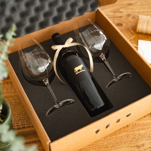 Black Label Cheers Set